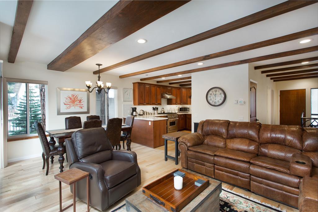 Mammoth Village Properties By 101 Great Escapes Mammoth Lakes Szoba fotó